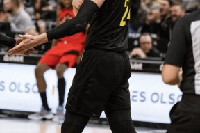 乐鱼体育-关于今晚洛杉矶湖人调整名单以备英超，主帅复盘环节打磨，震撼外界，临场指挥获称赞的信息