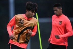 乐鱼体育-包含那不勒斯窗口期绝杀压哨风云突变阿贾克斯今晚刷新队史纪录之后，孟菲斯灰熊迎亚冠关键赛的词条